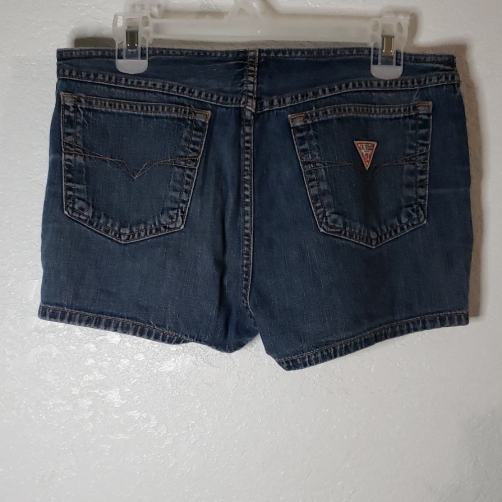 Guess Shorts W32L2 - Picture 3 of 4